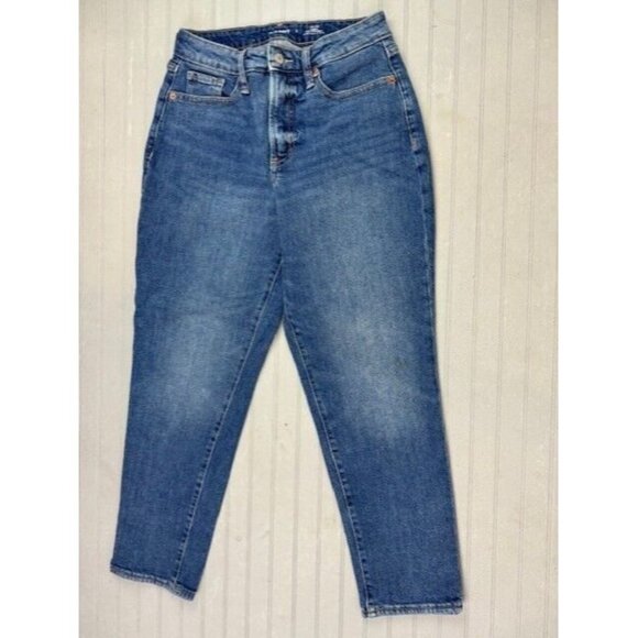 Old Navy Size 2 Womens Jeans High Rise Curvy OG Straight Stretch Med Wash - Picture 1 of 3